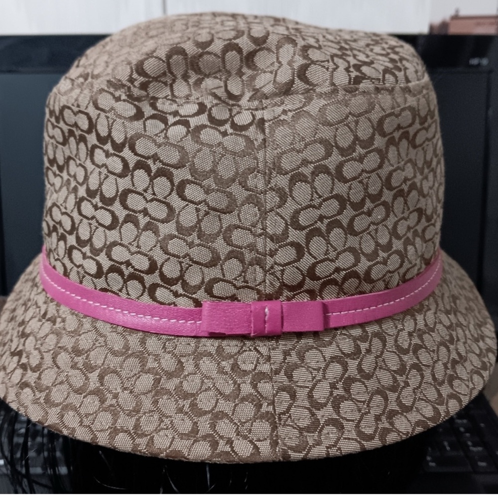 Coach Brown Patterned Bucket Hat with Pink Band kids - Picture 1 of 4